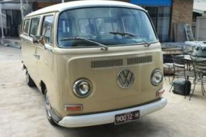 1969 Volkswagen kombi LEFT HAND DRIVE Photo