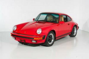 1989 Porsche 911 Carrera 3.2 Photo