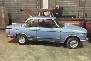 BMW 2002 V5 PROJECT CAR, SPARES OR REPAIR - no engine, gearbox or wheels. Photo