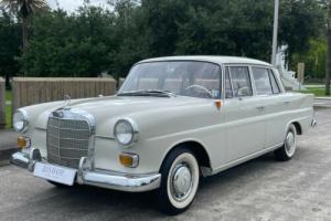 1963 Mercedes-Benz 190-Series White-Grey w. Red LEATHER W110 Heckflosse Photo