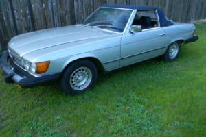 1982 MERCEDES 380SL ROADSTER , AUTOMATIC ,  2 TOPS  , FREE SHIPPING