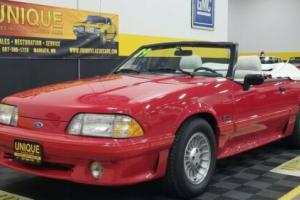 1989 Ford Mustang GT Convertible Photo