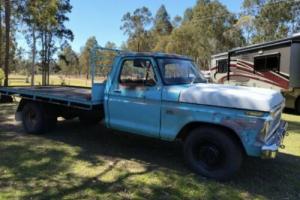 Ford 1974 F350 Photo