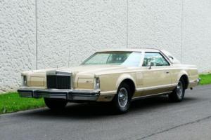1979 Lincoln Continental Mark V Cartier Coupe