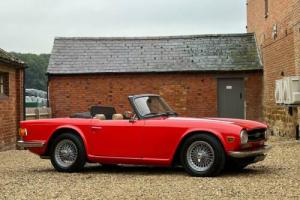 1975 Triumph TR6 2.5 P.I. CR Chassis. Power Steering. Absolutely Stunning Car.