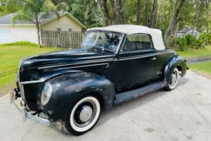 1939 Ford Deluxe Convertible Coupe Photo