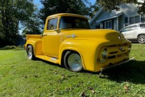 1956 Ford F-100