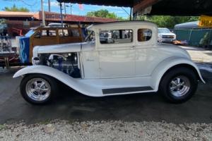1930 Ford COUPE Photo