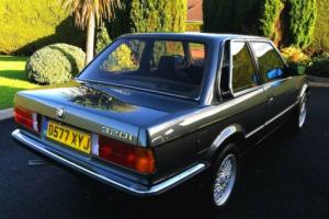 1987 Bmw E30, 6 cylinder,  stunning example classic car Photo