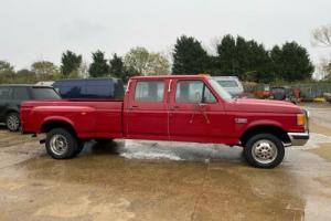 Ford F 350, dually, XLT Lariat, pick up, right hand drive, V8 diesel, project. Photo