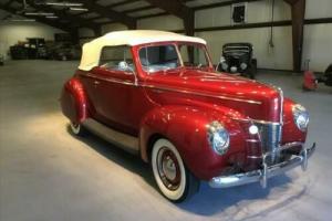 1940 Ford Deluxe COUPE
