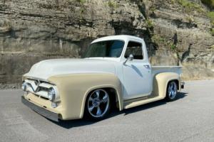 1954 Ford F-100 Photo