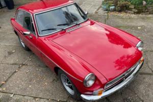 1973 MGB GT coupe 1800cc red no rust or rot