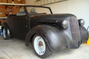 1937 Plymouth P14S Deluxe Photo