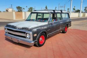 1969 Chevrolet Suburban 1/2 Ton