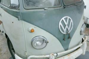1958 Volkswagen Bus/Vanagon deluxe according to japanese tag Photo