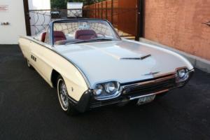 1963 Ford Thunderbird