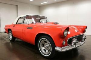 1956 Ford Thunderbird