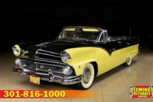 1955 Ford Fairlane Sunliner convertible Photo