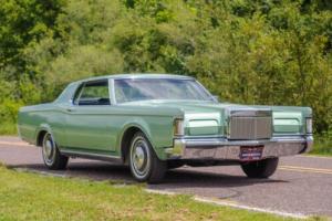 1970 Lincoln Continental Coupe Photo