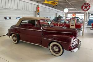 1948 Ford Super Deluxe Convertible Photo