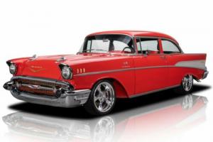 1957 Chevrolet Bel Air/150/210 Photo