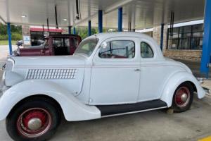 1935 Ford Coupe deluxe