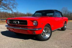 1965 FORD MUSTANG 289 4-BARREL Photo