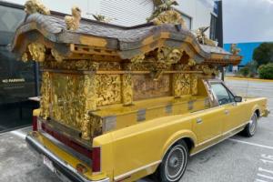 Lincoln continental Japanese hearse 1980 mod Photo