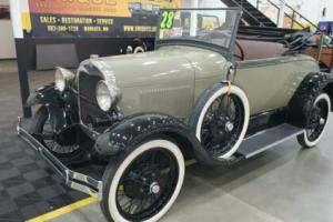 1928 Ford Model A Roadster w/Rumbleseat