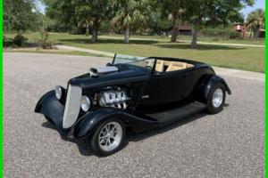 1933 Ford Roadster Street Rod Photo