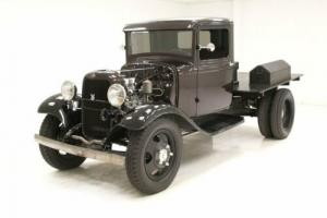 1934 Ford 1 1/2 Ton Flatbed Truck