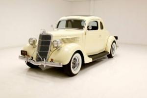 1935 Ford 48 5 Window Deluxe Coupe