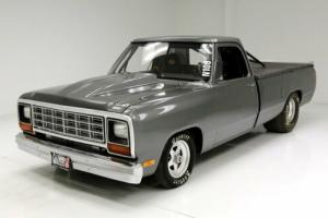 1984 Dodge D100