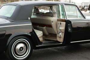 1980 Rolls-Royce Silver Shadow - Wraith II with Division Photo