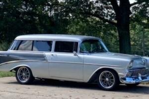 1956 Chevrolet 2 Door wagon Photo