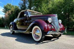 1936 Ford Model 68 Roadster Photo
