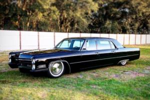 1966 Cadillac Fleetwood Series 75
