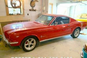 1965 Ford Mustang FASTBACK 2+2 Photo