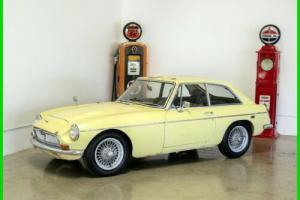 1969 MG MGC RARE 1969 MGC GT COUPE GARAGE FIND SOLID ENGINE RUNS NEW TIRES for Sale