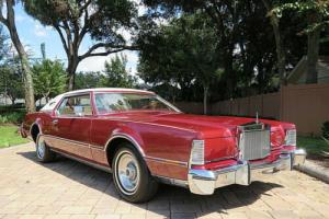 1975 Lincoln Continental Fully loaded just 18ks original Photo