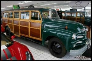 1954 Chevrolet 4400 WOODY ESTATE BUS Photo