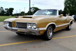 1970 Oldsmobile Cutlass 2dr Coupe Convertible