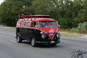 1965 Volkswagen Bus/Vanagon Delux