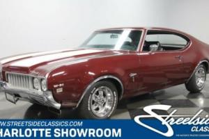 1969 Oldsmobile Cutlass W31 Holiday Coupe Tribute Photo