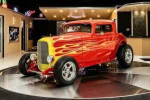 1932 Ford 3-Window Coupe Street Rod Photo