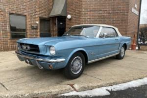 1965 Ford Mustang Convertible - 3spd