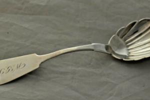 Antique Sterling Silver Hotchkiss Schreuder NY Shell Sugar Spoon C1860 Coin