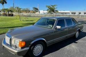 1988 Mercedes-Benz 300 300SEL W126 Photo