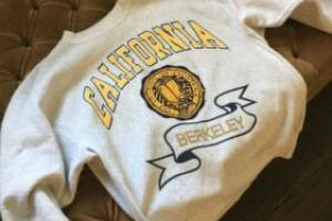 VTG Cal Berkeley Reverse Weave Style Crewneck Sweatshirt Size L USA
